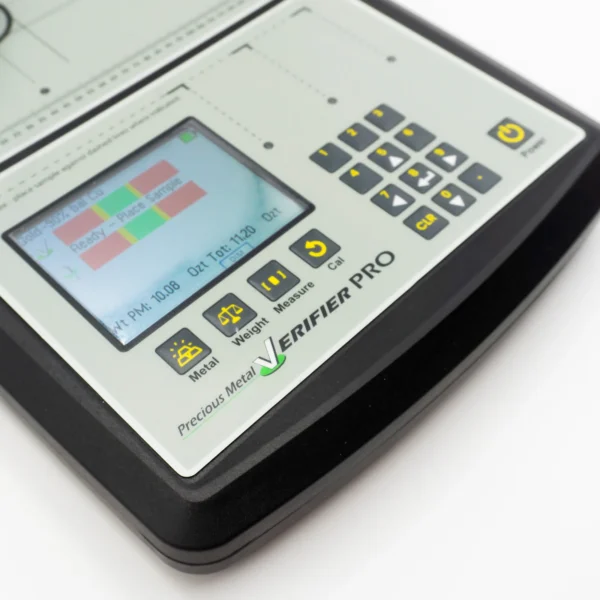 Panel sterowania i ekran PMV PRO – odczyty testu metali inwestycyjnych | KupSZTABKI